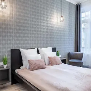 Extra And New Apartamento